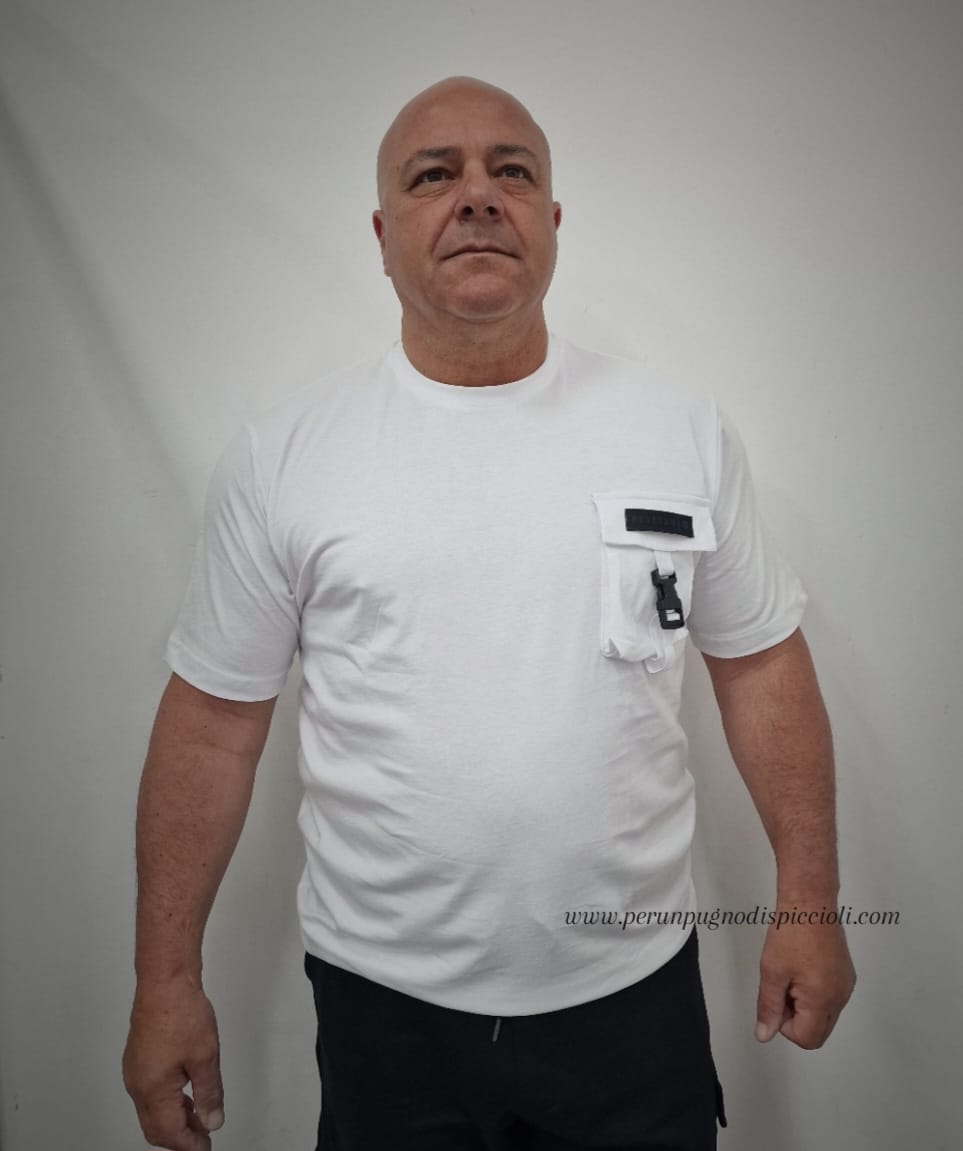 T-shirt Reset tasca con gancio