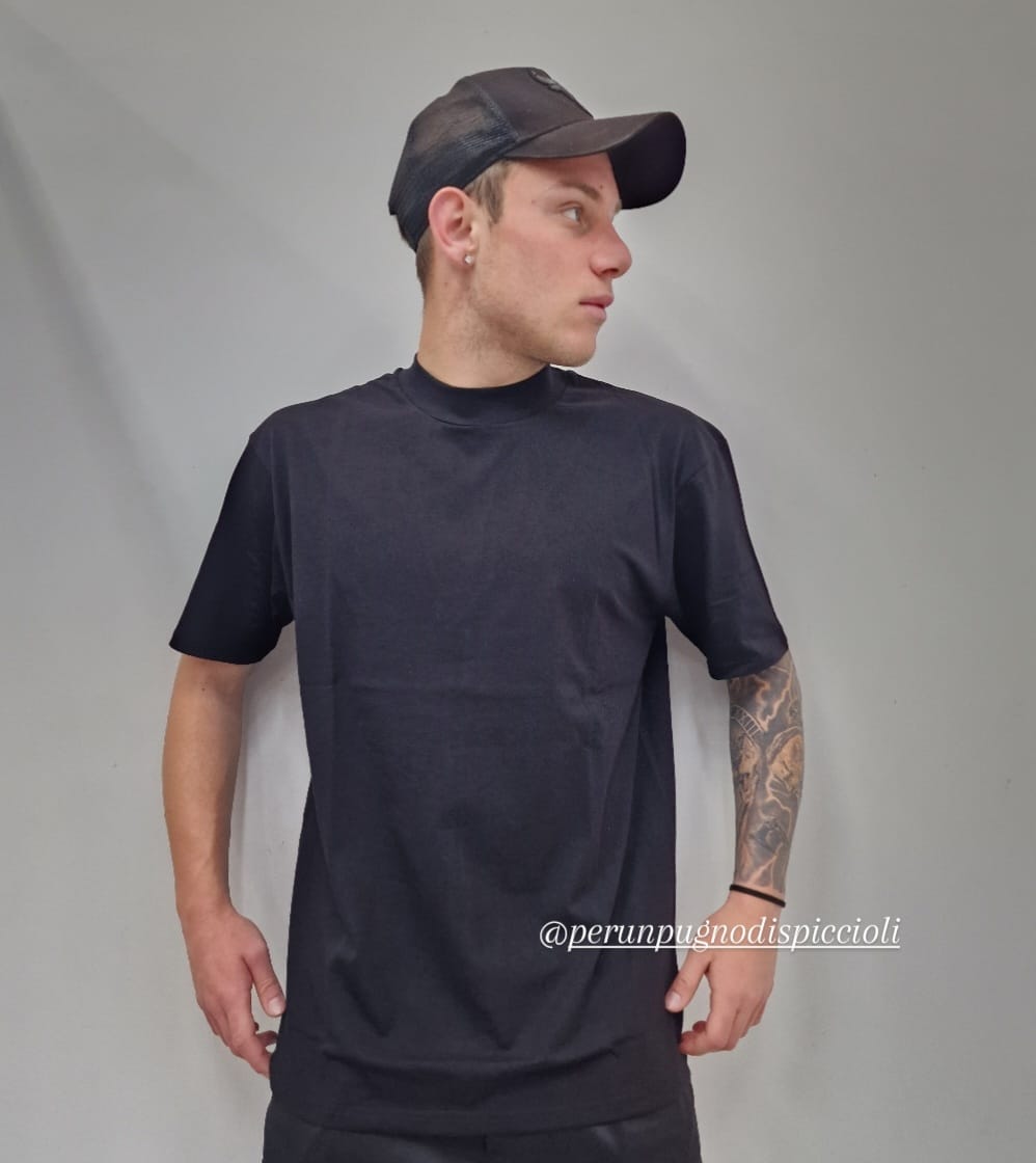 T-shirt Cianotic Basic Over