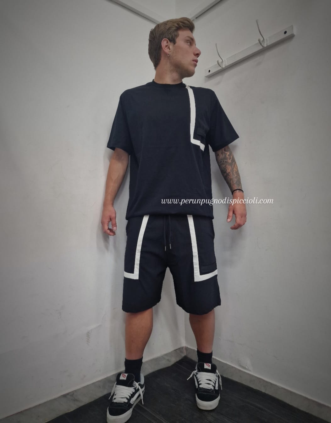 T-shirt Reset 2.0 con fascia lato cuore