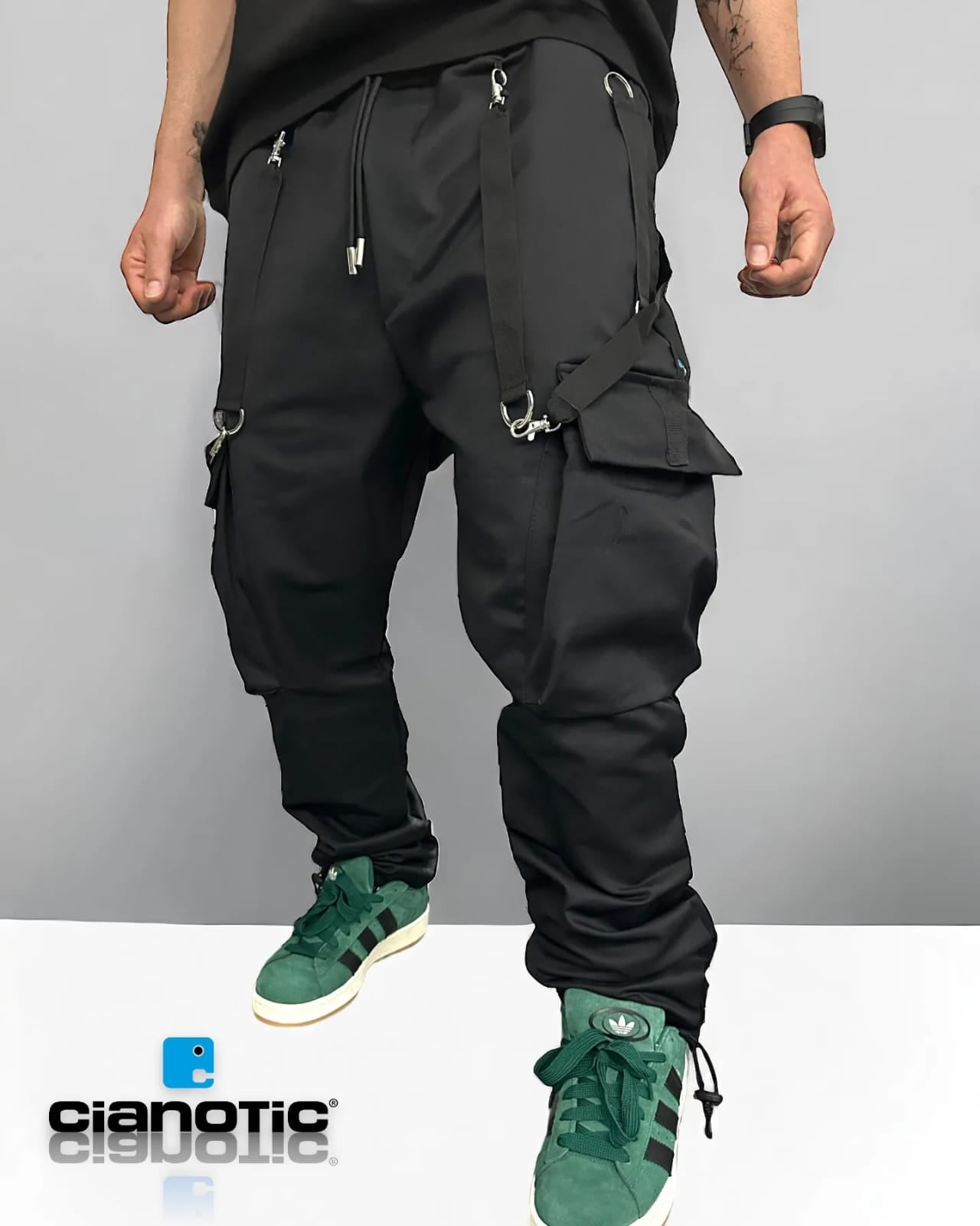 Pantalone cargo Cianotic