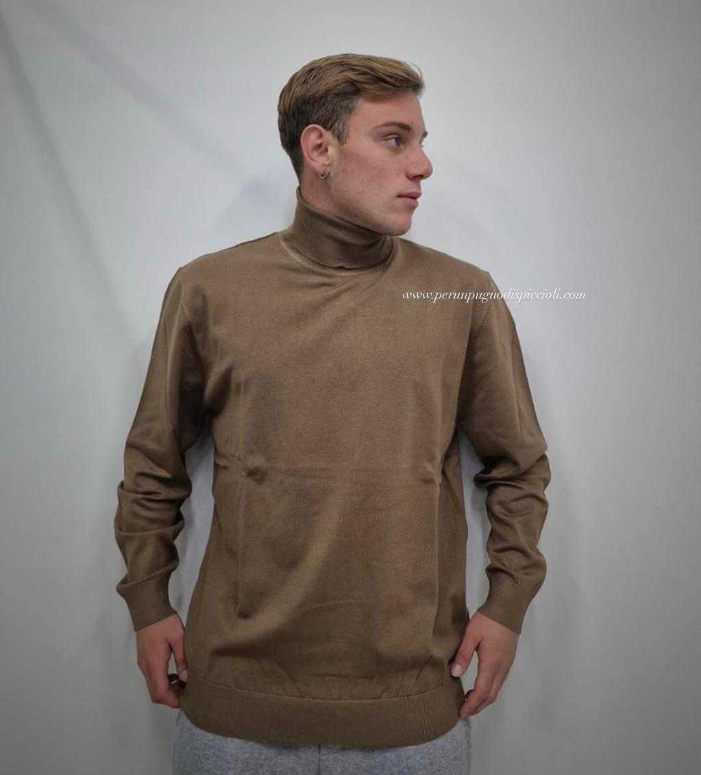 Maglia collo alto Nerovago art: 730007-over