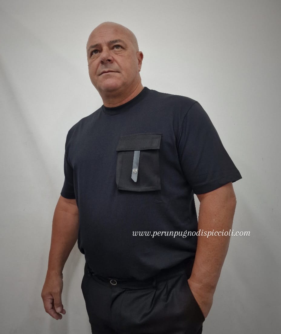 T-shirt Reset 2.0 con taschino