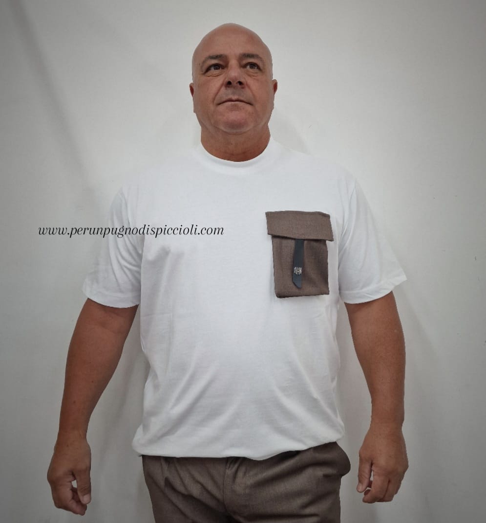 T-shirt Reset 2.0 con taschino
