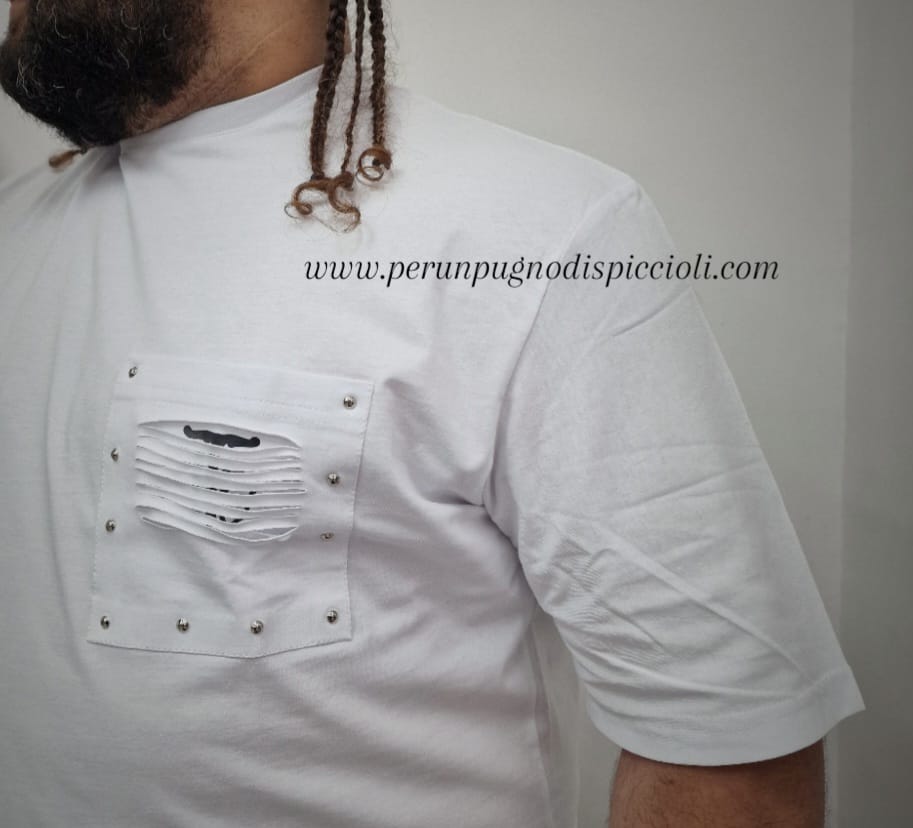 T-shirt Paul Diamond con tasca sfilettata