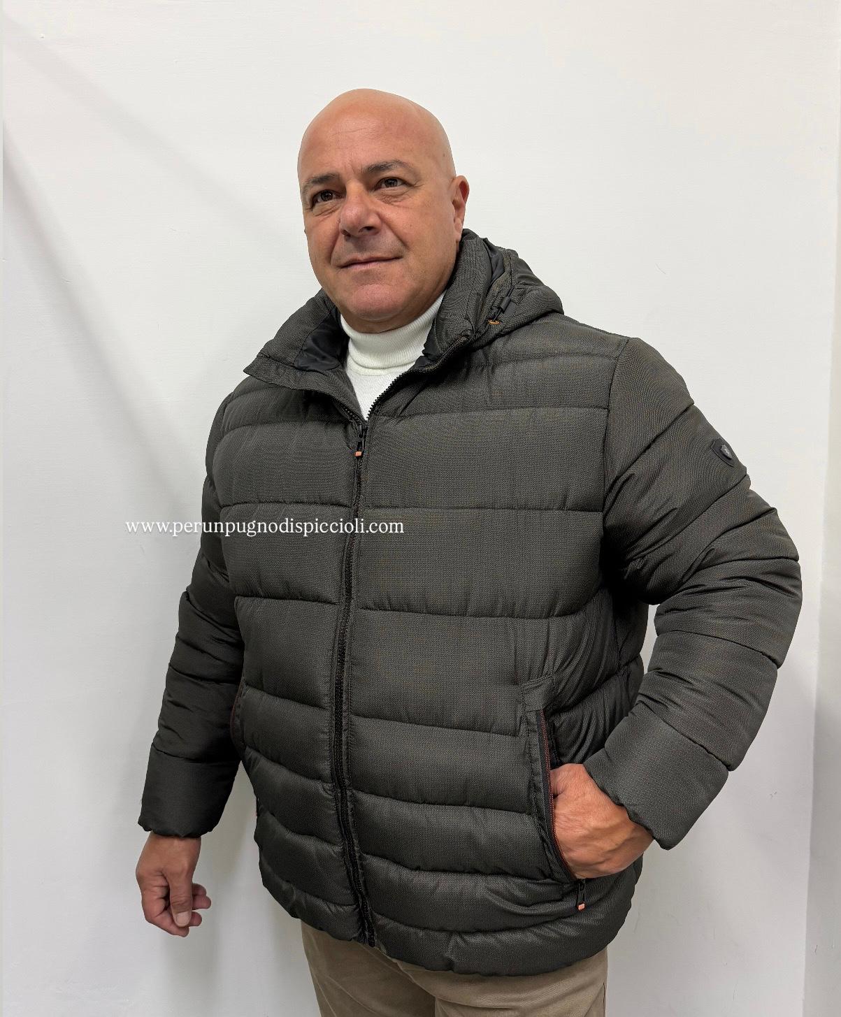 Giubbino Sea barrier art : bibok