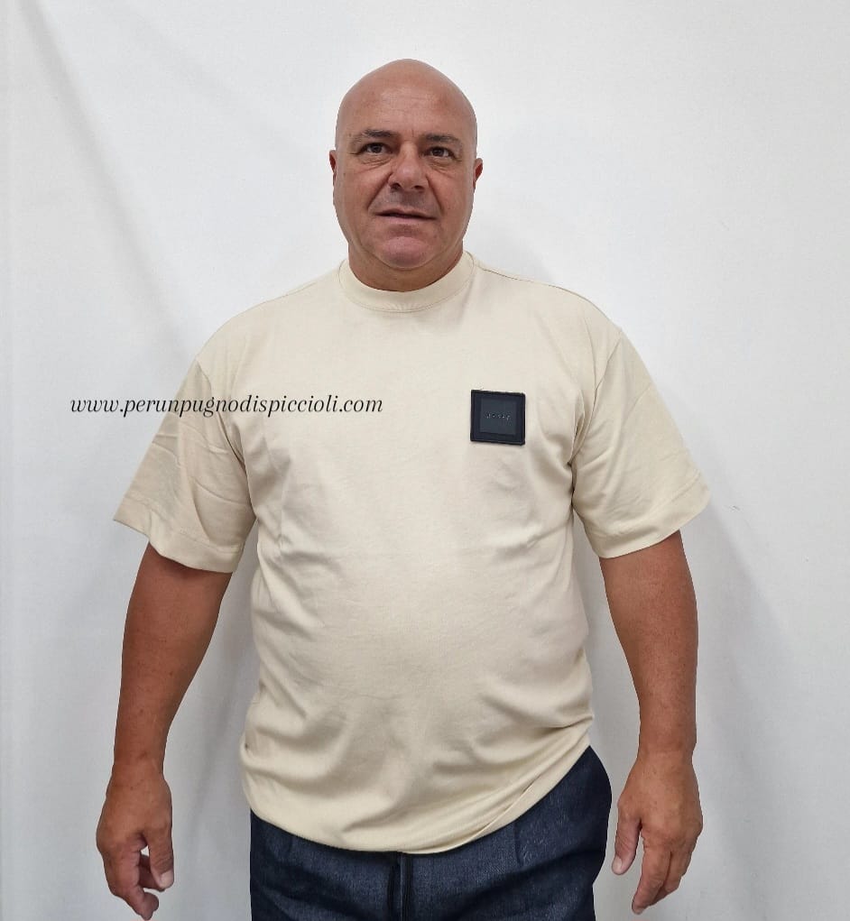 T-shirt Reset 2.0 art: gommino lato cuore