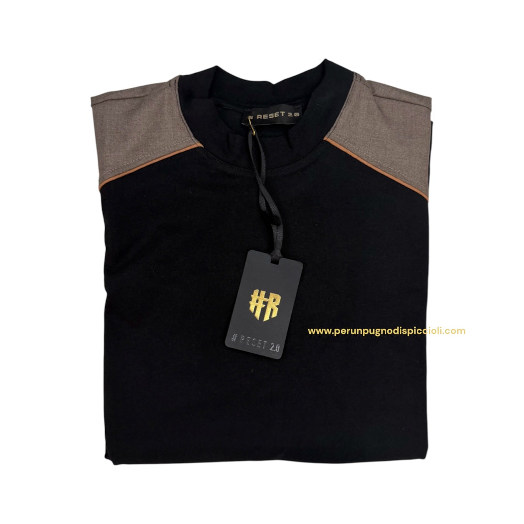 T-Shirt Reset 2.0 con inserti in canvas