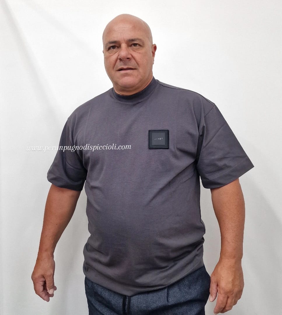 T-shirt Reset 2.0 art: gommino lato cuore