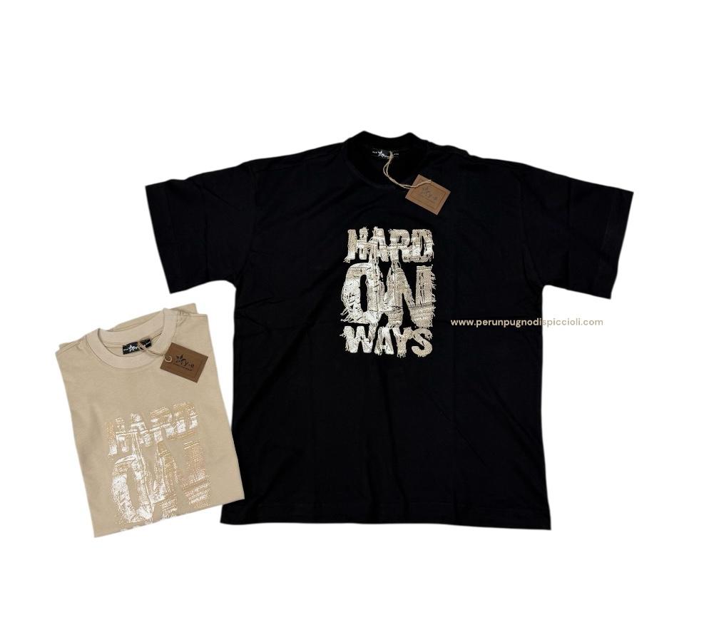 T-shirt Key more art: hard big over