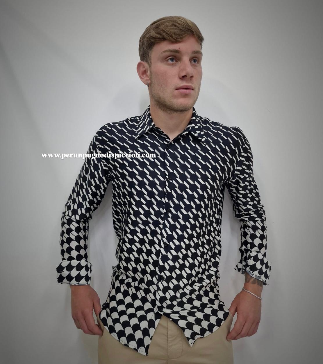 Camicia I’m Brian art: CA2863